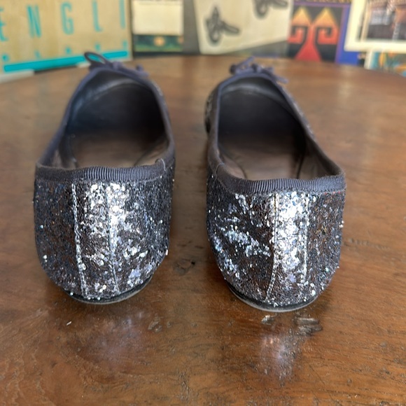 ((3 for 1 Bundle)) for the Tory Burch Flat Lover! - Picture 13 of 15